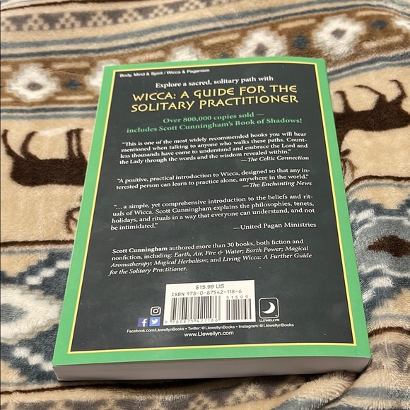 Wicca Guide by Scott Cunningham - Picture 4 of 6